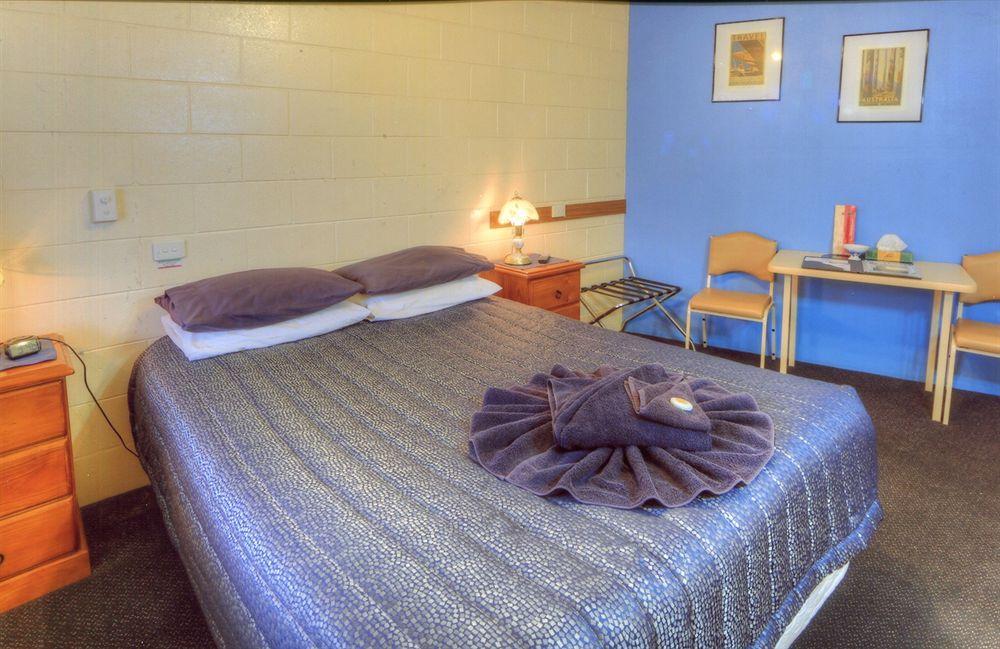 The Lodge Outback Motel โบรเคนฮิลล์ ภายนอก รูปภาพ