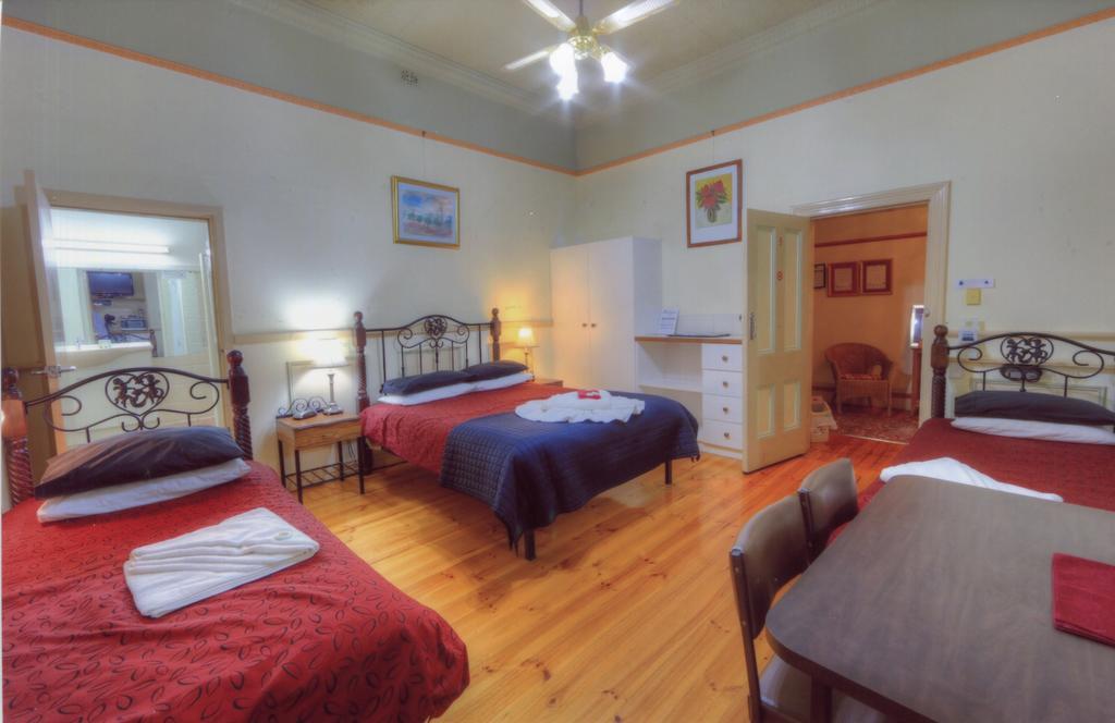The Lodge Outback Motel โบรเคนฮิลล์ ภายนอก รูปภาพ